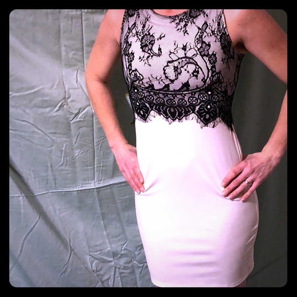 Jade and Juliet mini dress black white sz: S